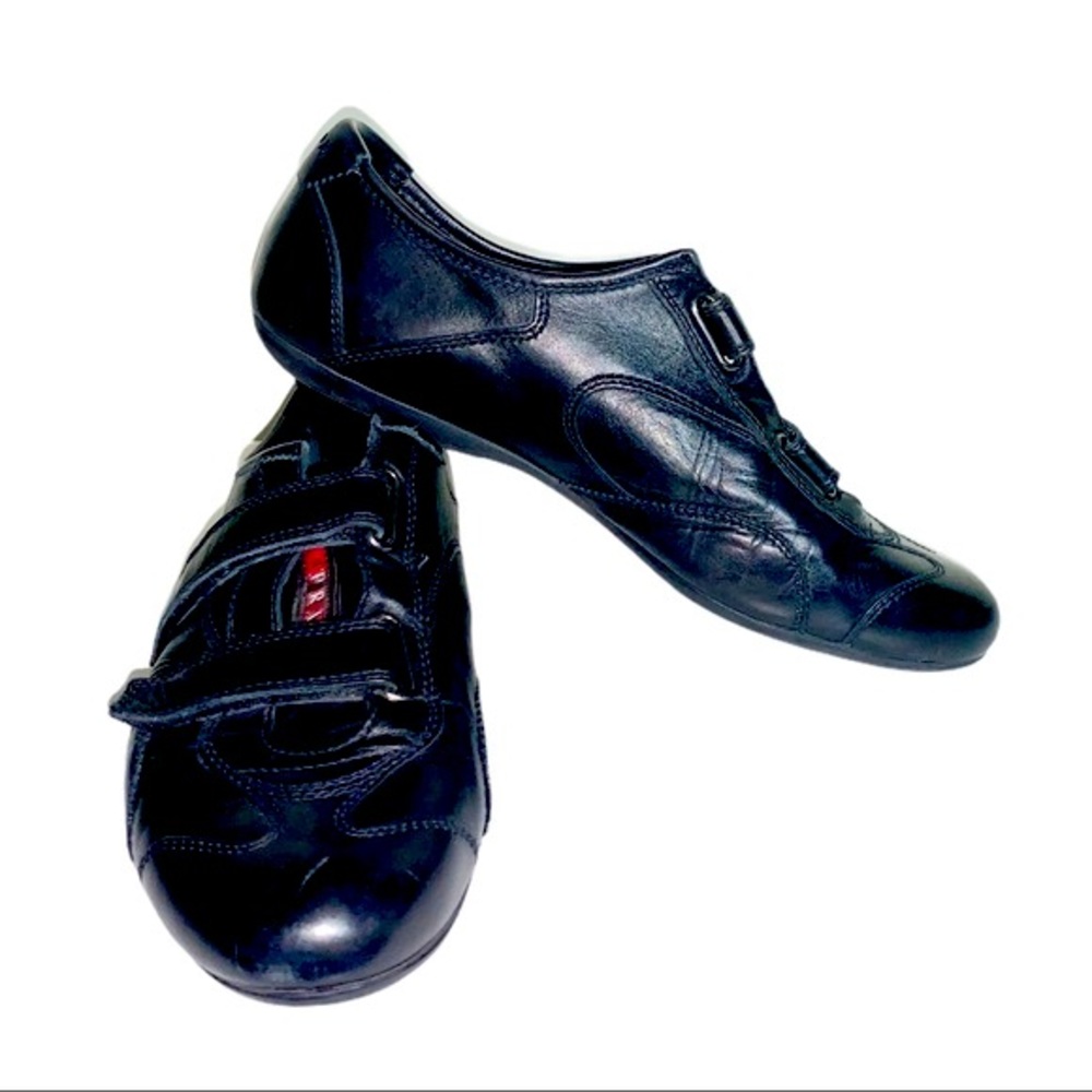 Prada Black leather sneakers Excellent preowned